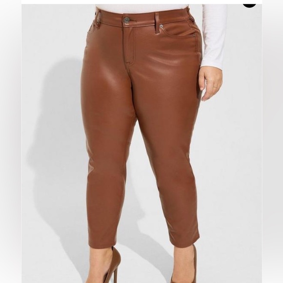 Torrid plus size 22R faux leather pants - Picture 2 of 9